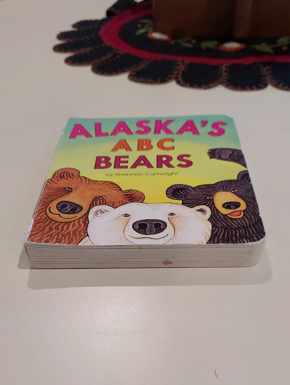 Alaska's ABC Bears - Kids Board Book